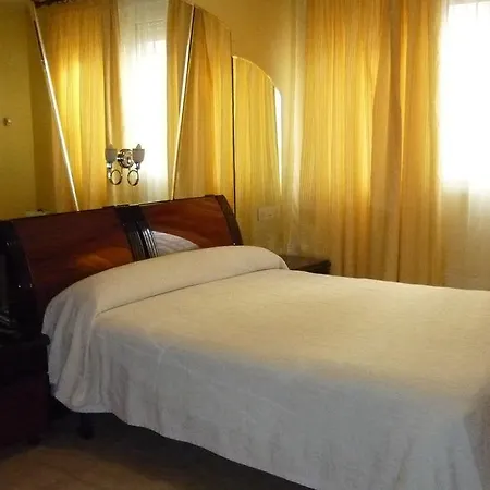 Francisco Javier Szálloda